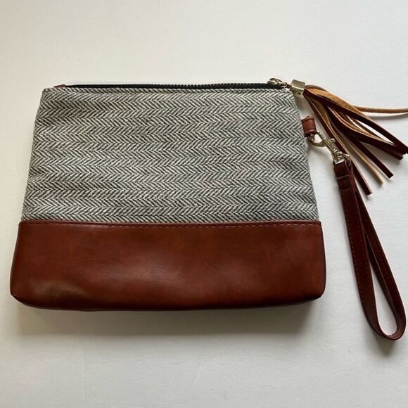 Funky Monkey Clutch Herringbone Gray & Faux Leather  Purse 8.5”x6.5” Bag - Picture 3 of 5